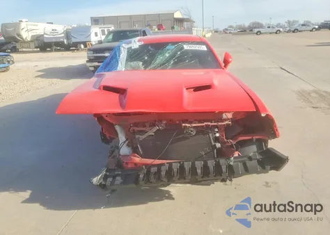 2021 Dodge Challenger Sxt z USA, uszkodzony, nr VIN 2C3CDZAG9MH630817